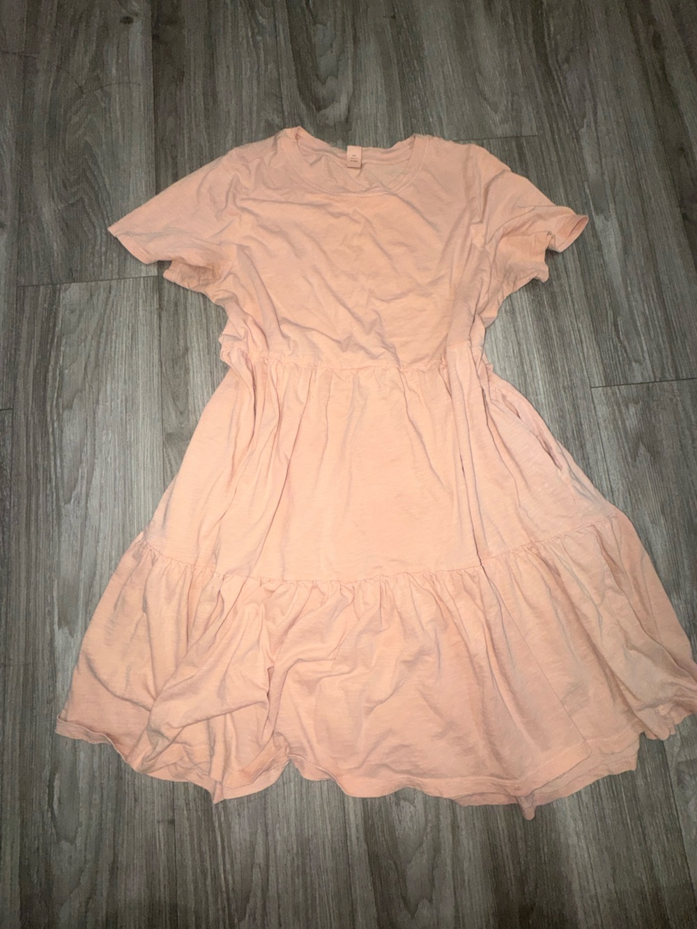 Old Navy Peach Short-Sleeve Tiered Dress - Read Description
